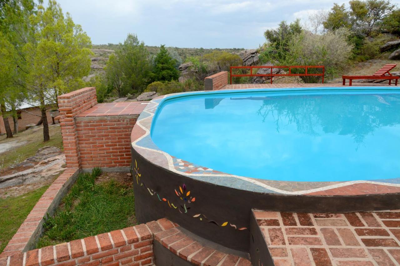La Toma Complejo De Montana - Cabanas Y Habitaciones En Hosteria Мина Клаверо Екстериор снимка